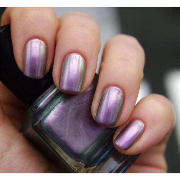 Deborah Lippmann Nail Polish "Wicked Game" NEW Iridescent Holo Chrome - Picture 1 of 9